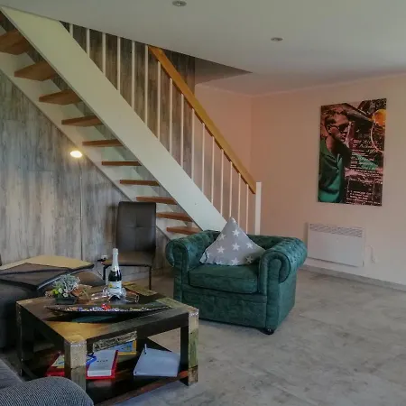 펜션 Premium-plus-ferienhaus Thiazi *