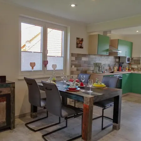 Premium-plus-ferienhaus Thiazi Vakantiehuis